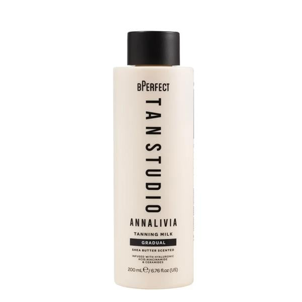 BPerfect Tan Studio Annalivia Gradual Tanning Milk