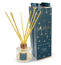 Load image into Gallery viewer, Celtic Candles Nollaig Shona Diffuser 100ml