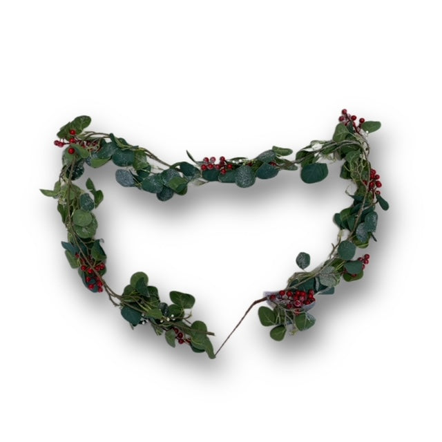 VERANO GARLAND WITH EUCALYPTUS LEAVES AND RED BERRIES 198CM